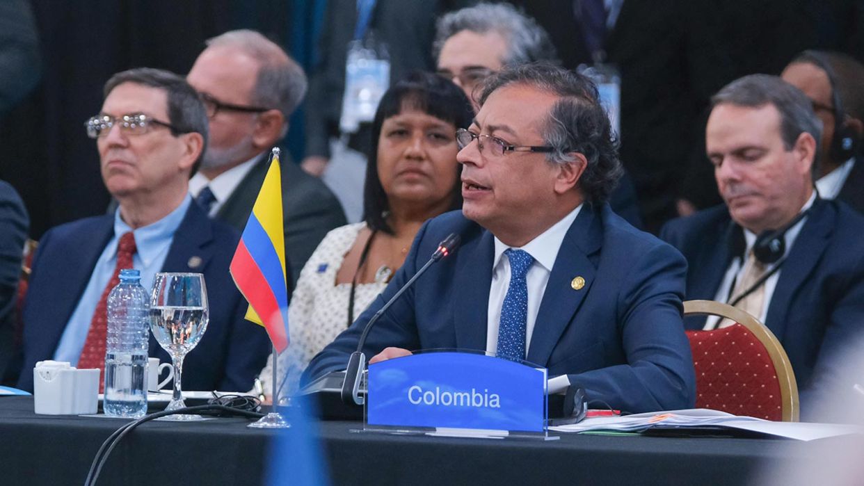 Petro afirma que están dispuestos a dar espacio para diálogos entre Gobierno de Venezuela y oposición