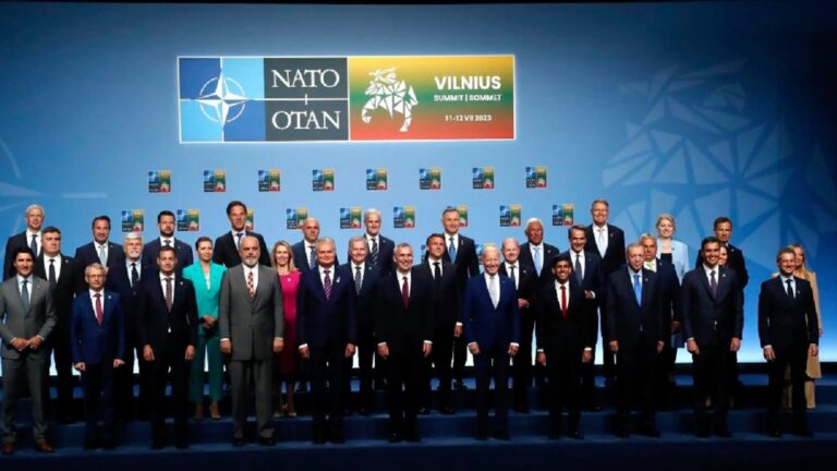La OTAN comienza una cumbre clave para apoyo a Ucrania y apuntalar su disuasión y defensa