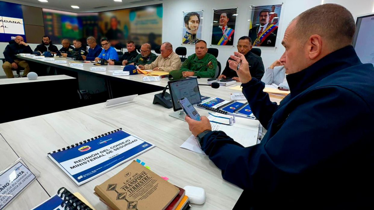 Ministro Ceballos afirmó que los robos de vehículos han disminuido más del 20%