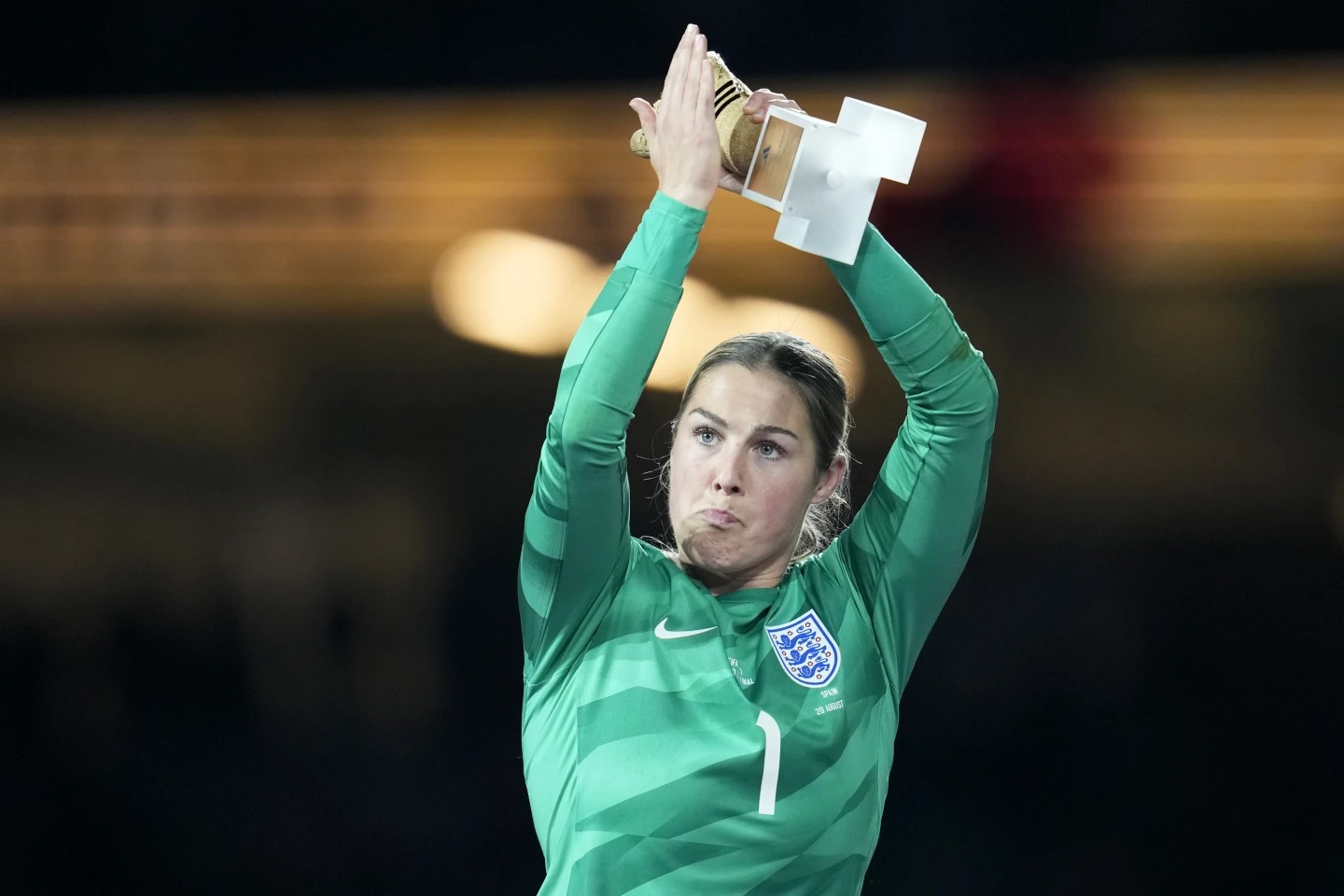 Nike venderá réplicas de la camiseta de la portera Mary Earps tras una mala reacción en Reino Unido