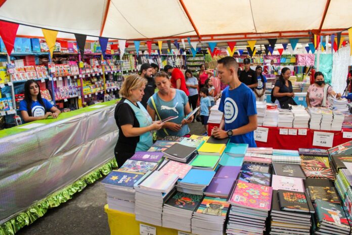 Inauguran Dracuferia escolar en Naguanagua