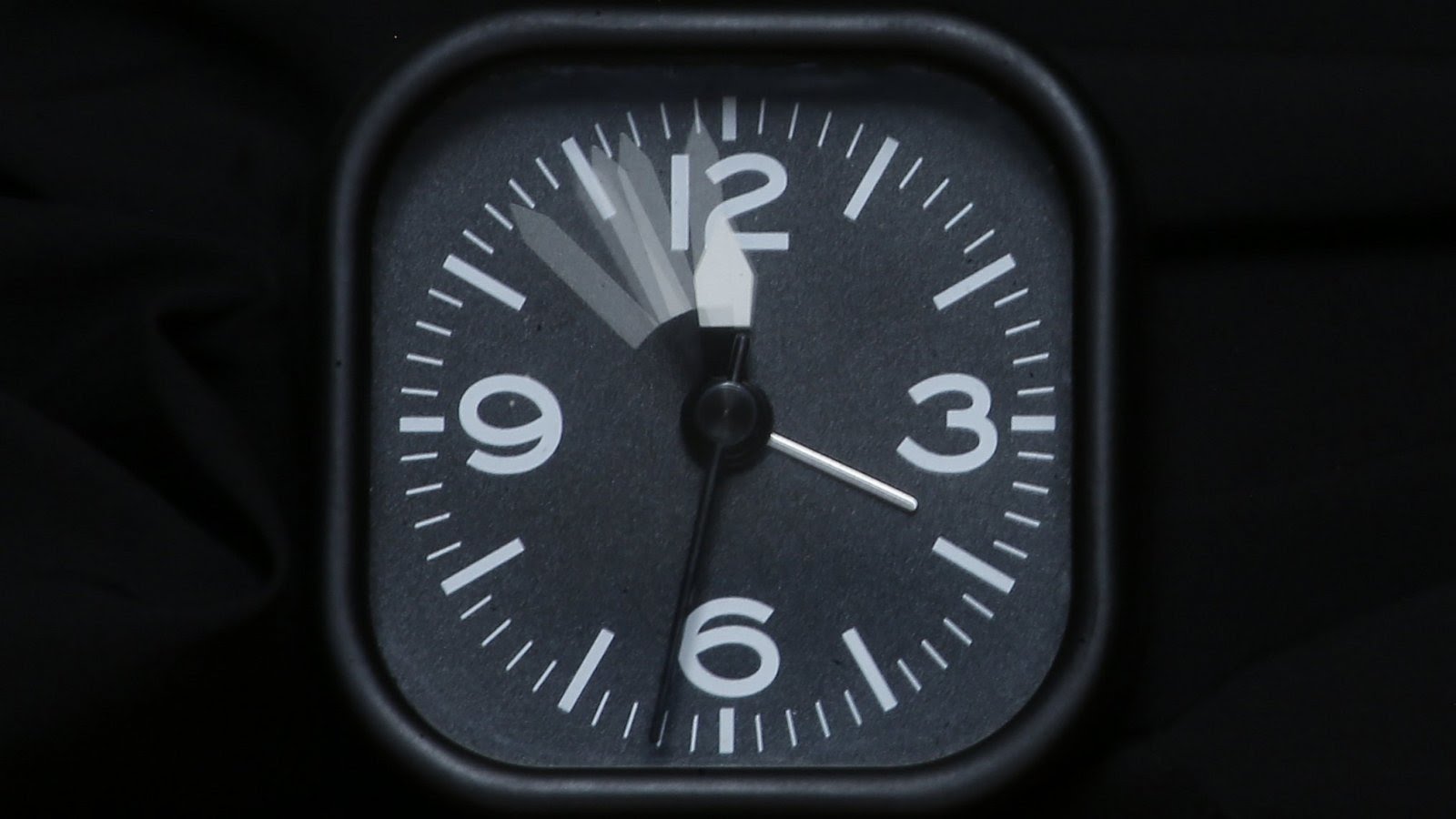 Cambio de hora: ¿cuándo se modifican los relojes en Chile?
