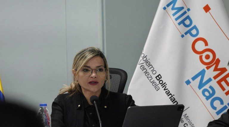 Designan a Dheliz Álvarez como ministra de Comercio Nacional