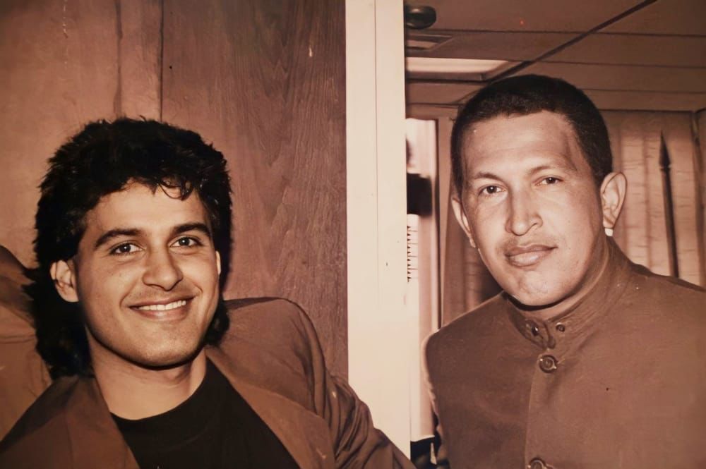 Chávez y los comandantes del 4F le escriben una carta a Tarek desde la cárcel de Yare, en julio de 1993