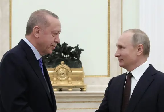 Erdogan insta a Putin a volver al acuerdo de granos