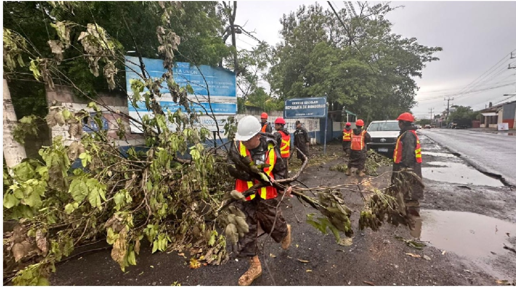 Autoridades emiten alerta verde en 12 departamentos de Honduras por vaguada