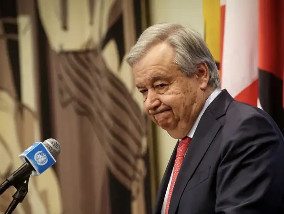 Jefe de ONU inquieto por estado de derrocado líder de Níger