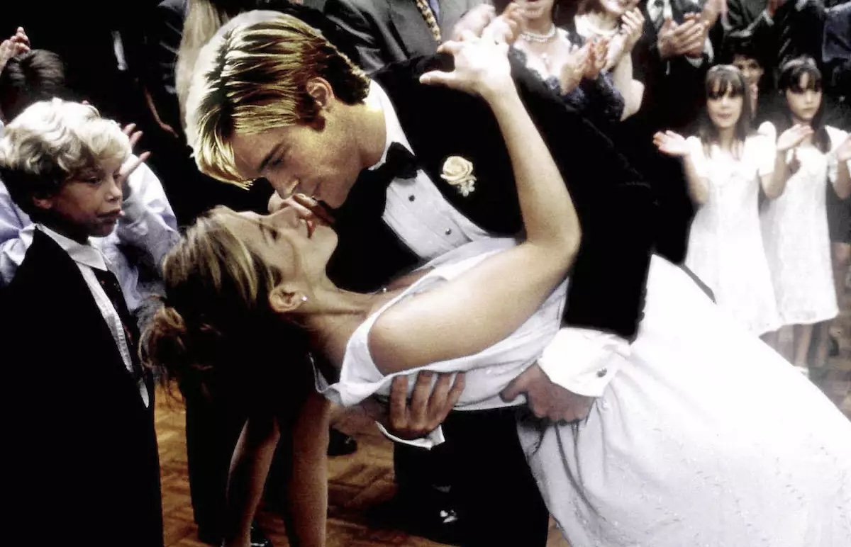 Se revelan nuevos detalles de la boda de Jennifer Aniston y Brad Pitt, a 23 años