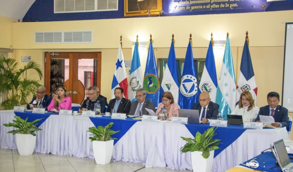 Taiwán lamenta entrada de China a Parlamento Centroamericano