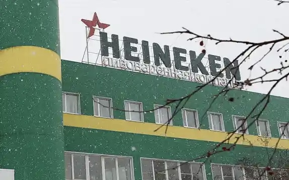 Heineken abandona definitivamente Rusia