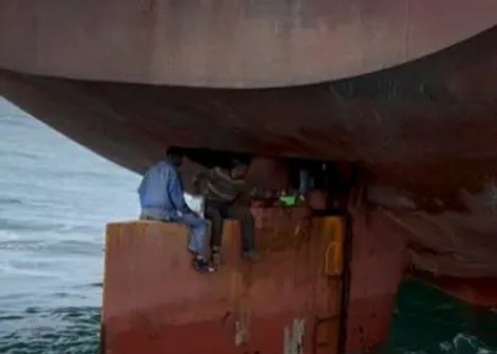 Se escondieron en un barco para huir de Nigeria y llegaron a Brasil