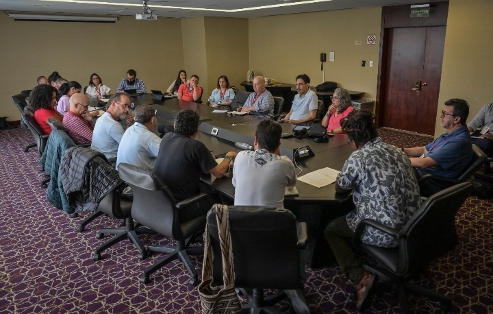 El Gobierno de Colombia y el ELN se reúnen en Caracas para la cuarta ronda de diálogos de paz