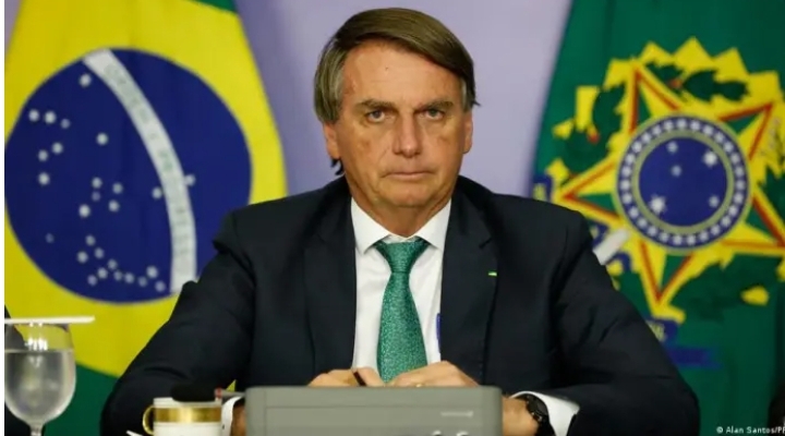 Bolsonaro habría solicitado hackear sistema de votación electrónica de Brasil