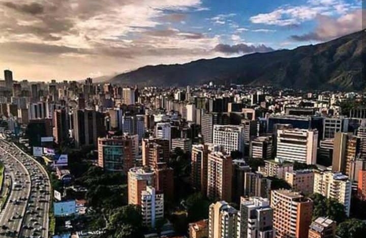 Al menos 25 restaurantes han cerrado en Caracas durante el primer semestre de 2023