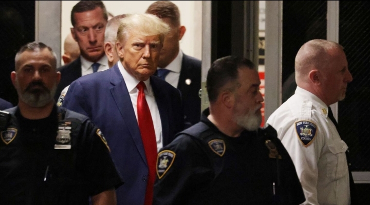 Trump se entregará este jueves a las autoridades por el caso de injerencia electoral en Georgia