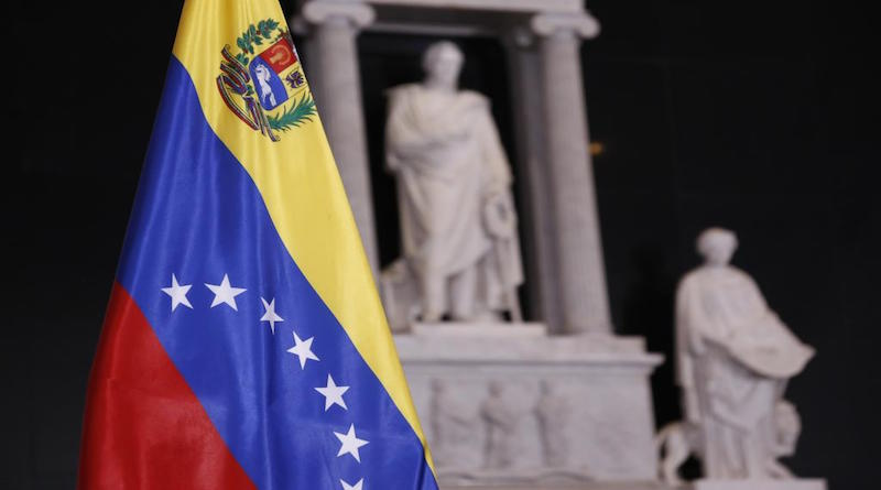 M/G Estrada Paredes: La Bandera Nacional es un símbolo sagrado para Venezuela