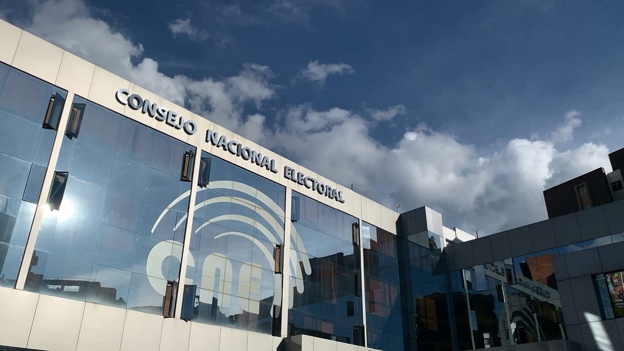 CNE de Ecuador repetirá elecciones de legisladores en el exterior