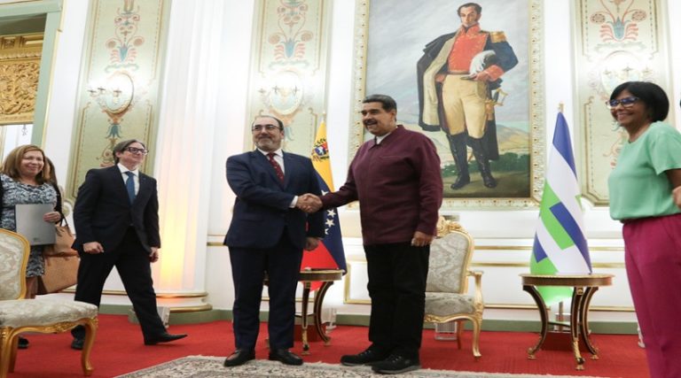Venezuela estrecha cooperación con autoridades del Banco Desarrollo América Latina y Caribe