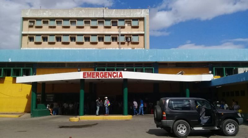 Mujer de 64 años cayó por una boca de visita en Coro (+ Detalles)