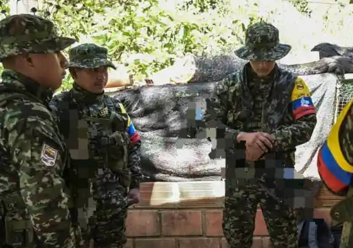 Colombia: disidencias de las FARC acuerdan mesa de diálogo