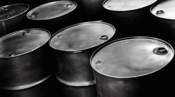 Reservas de petróleo en EEUU registran fuerte caída de 10,6 millones de barriles