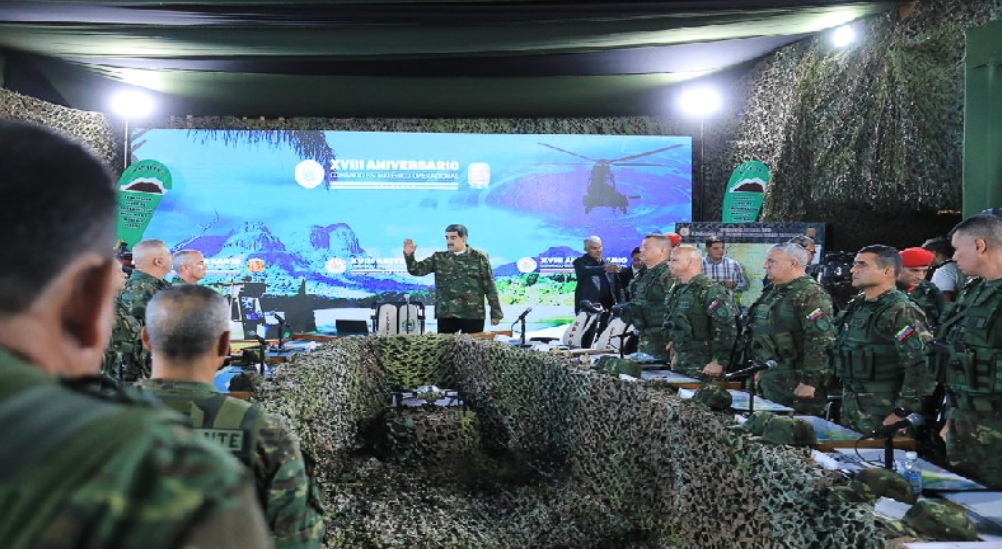 Padrino López: Venezuela se abrirá paso ante las dificultades