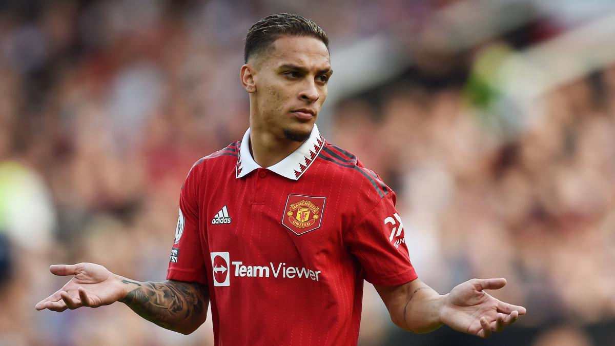 El Manchester United se toma «muy en serio» las acusaciones de violencia machista contra Antony