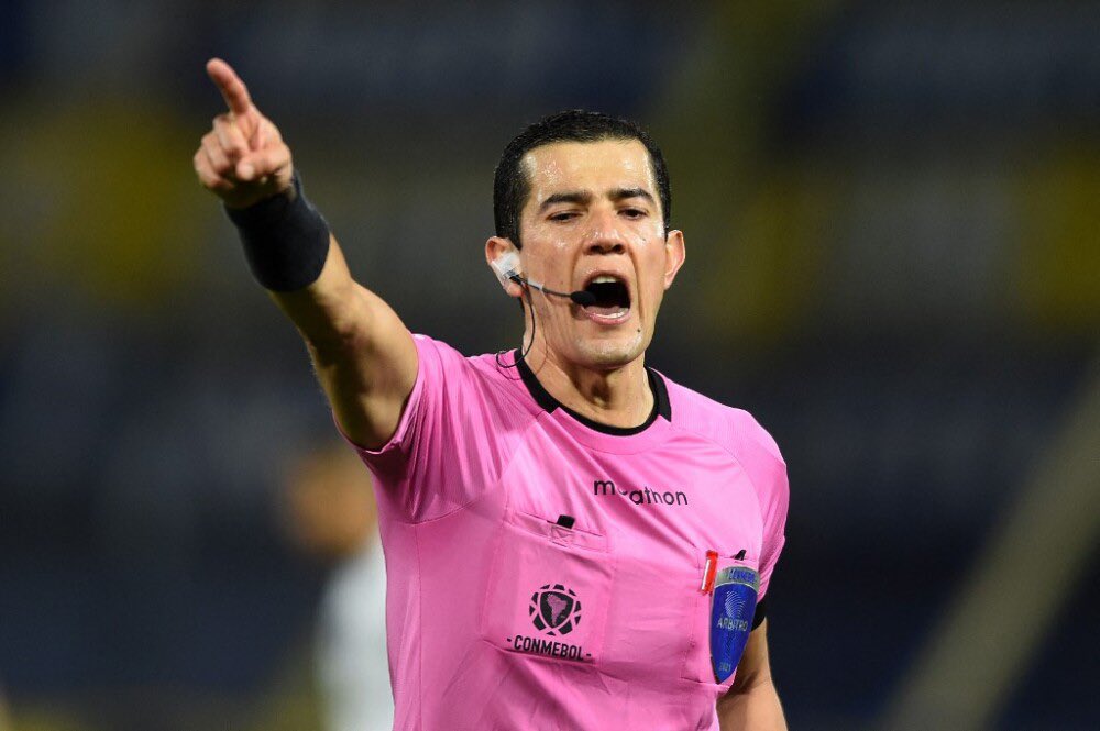 Conozca al arbitro designado para el Venezuela Vs. Paraguay de este martes