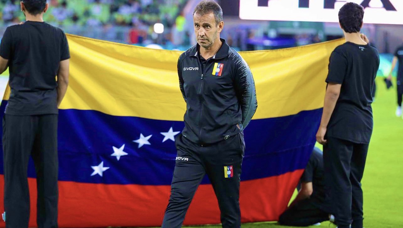 Eliminatorias Sudamericanas: Fernando Batista hace historia tras la victoria ante Paraguay (+ Datos)