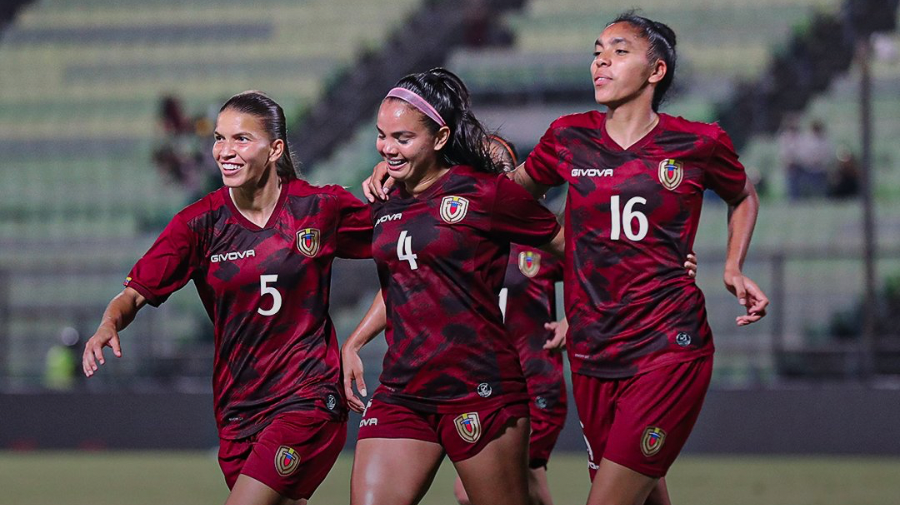 Jugadoras de la Vinotinto hablan en zona mixta después del Venezuela-Uruguay (+ Video)