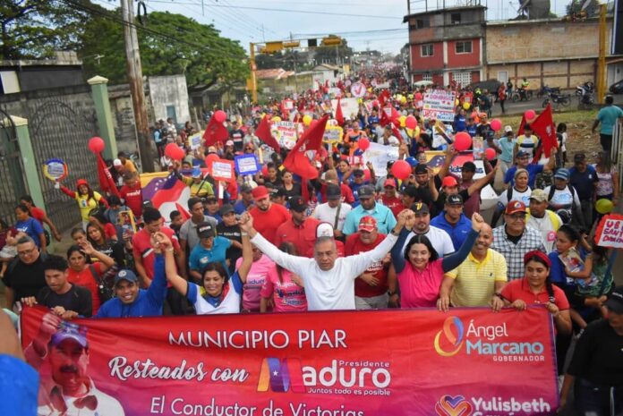 Upata salió a las calles en respaldo a Nicolás Maduro