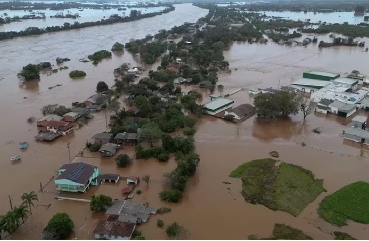 Prevén intensas lluvias en el sur de Brasil, donde un ciclón dejó 41 muertes (+ Detalles)