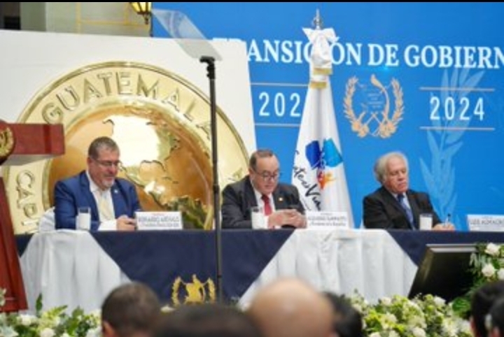 Presidente electo de Guatemala pide cesar persecución a su partido