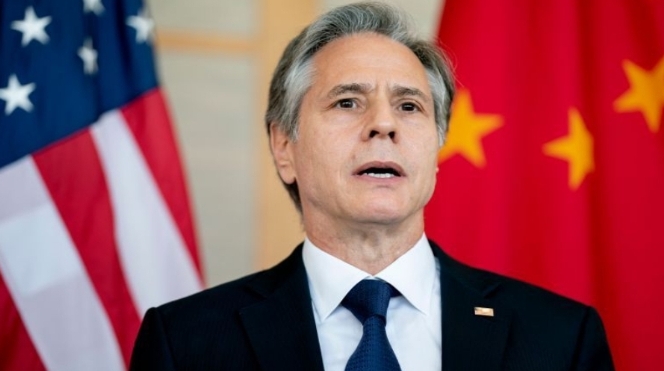 EEUU traslada a Catar millonario fondo bloqueado de Irán, Blinken ordena