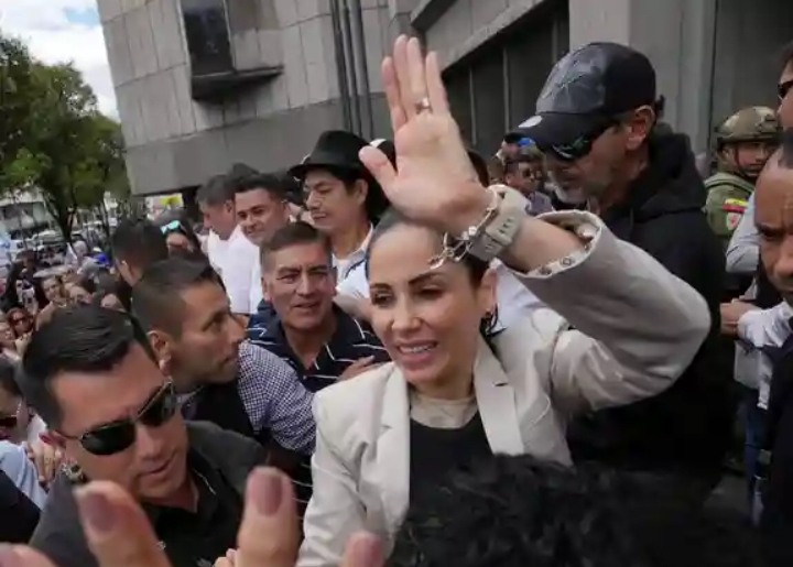 Luisa González denuncia un plan para tentar contra su vida