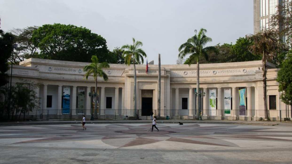 Museo de Ciencias de Caracas recibe miles de visitantes después de ser renovado