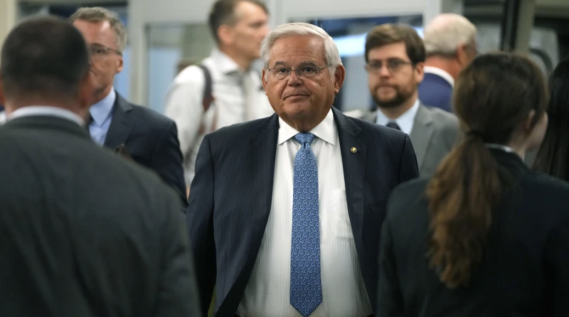 Presentan cargos por corrupción a senador de EE. UU. “Bob” Menendez