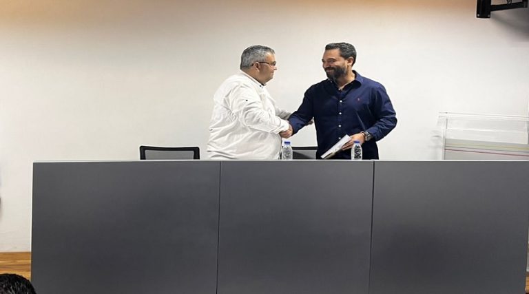 Germán Gómez Lárez asume presidencia del INEA