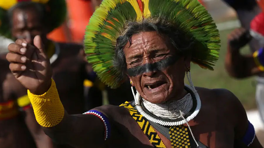 Justicia de Brasil confirma derecho de indígenas a la tierra