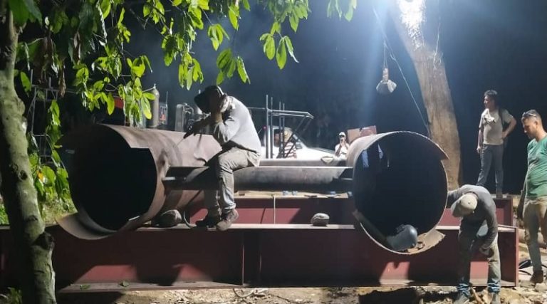 Avanza construcción de puente en sector Onia de Mérida