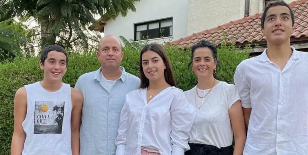 ¡Desgarrador! Familia Kutz fue hallada sin vida tras el atentado de Hamas en Kfar Aza