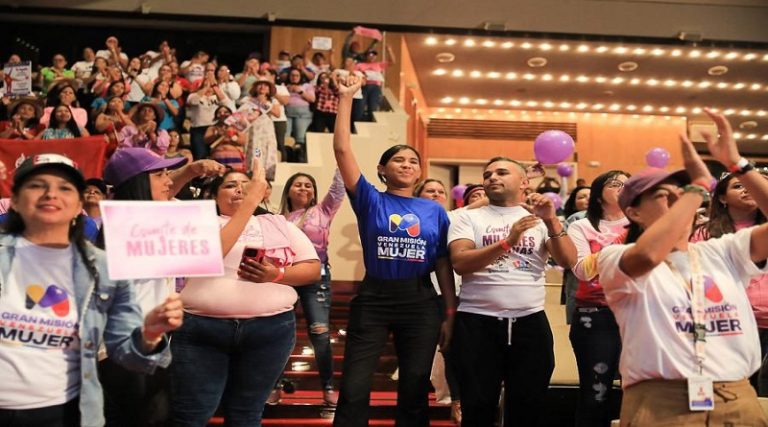 Crean plan económico y financiero de apoyo a la mujer: Credimujer