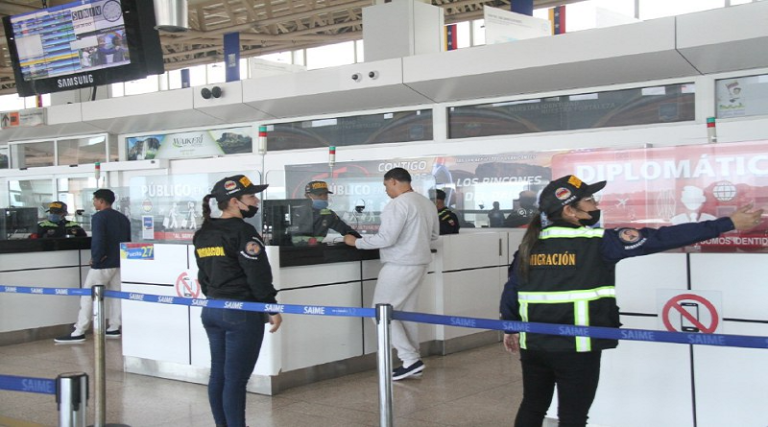 Arriba a Venezuela tercer vuelo con repatriados provenientes de EE. UU.