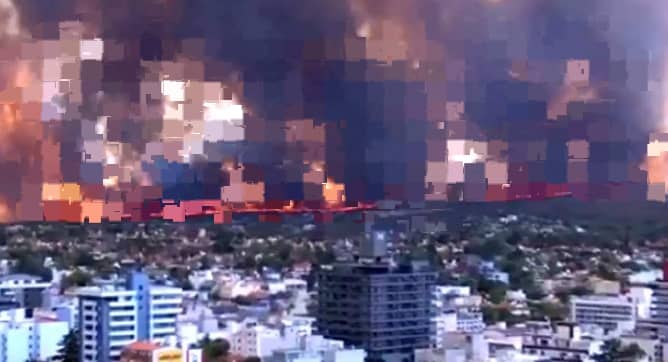 Evacuaron urgentemente pueblo en Argentina por incendio forestal