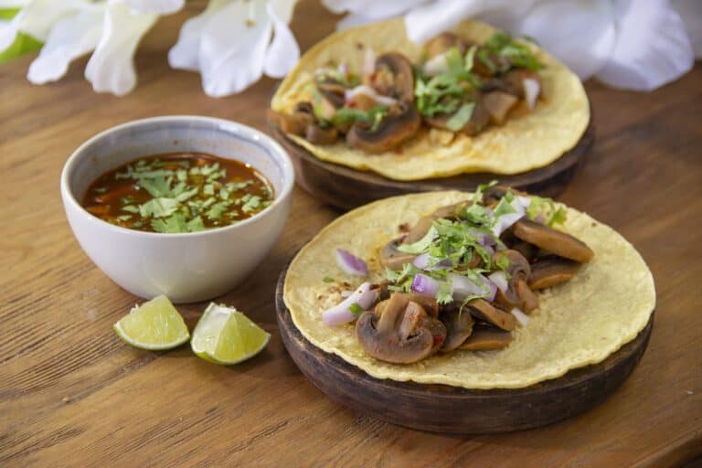Receta mexicana| Aprende a hacer birria de champiñones