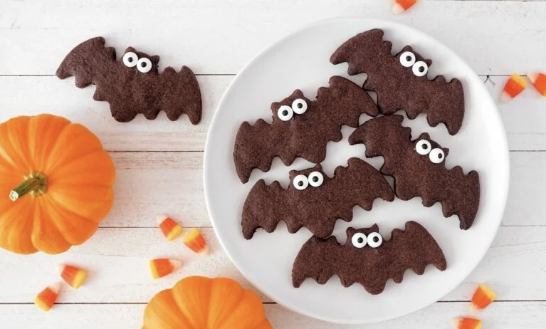 Receta tenebrosa: cómo hacer galletas de vampiros para Halloween