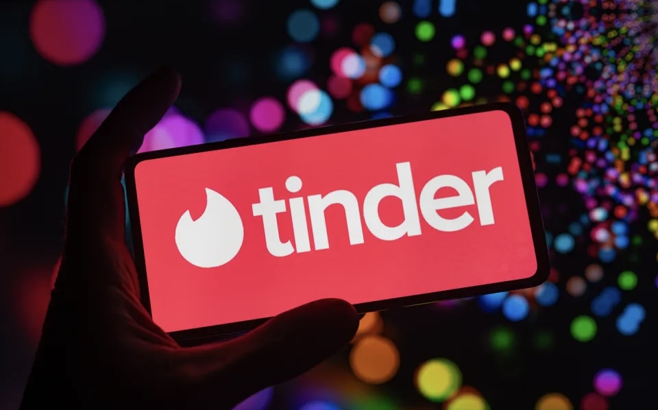 Tinder ahora permite que tus amigos elijan tu próxima cita con ‘Matchmaker’