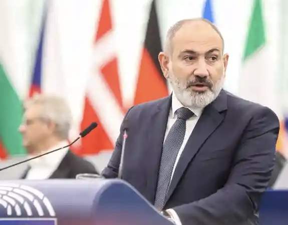 Armenia firmará paz con Azerbaiyán en «los próximos meses»