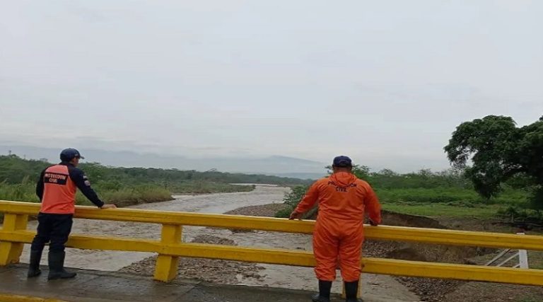 Intensifican monitoreo de ríos y quebradas tras fuertes lluvias en Táchira