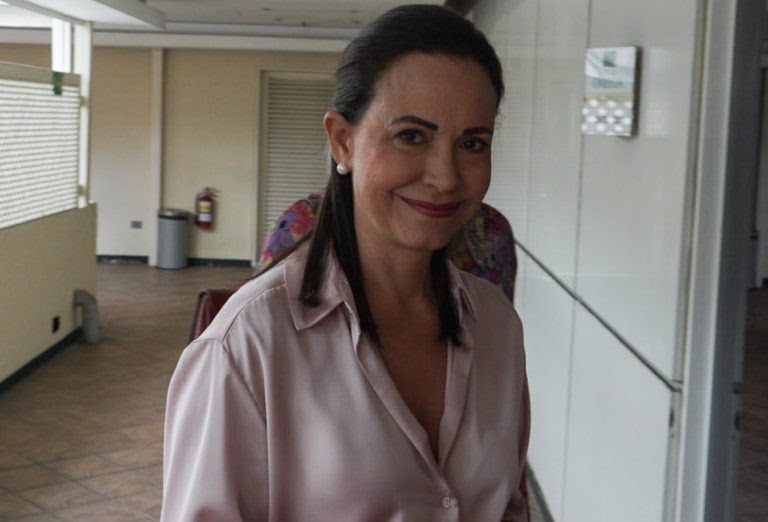 María Corina Machado presenta su propuesta de gobierno llamada “Venezuela, tierra de gracia”